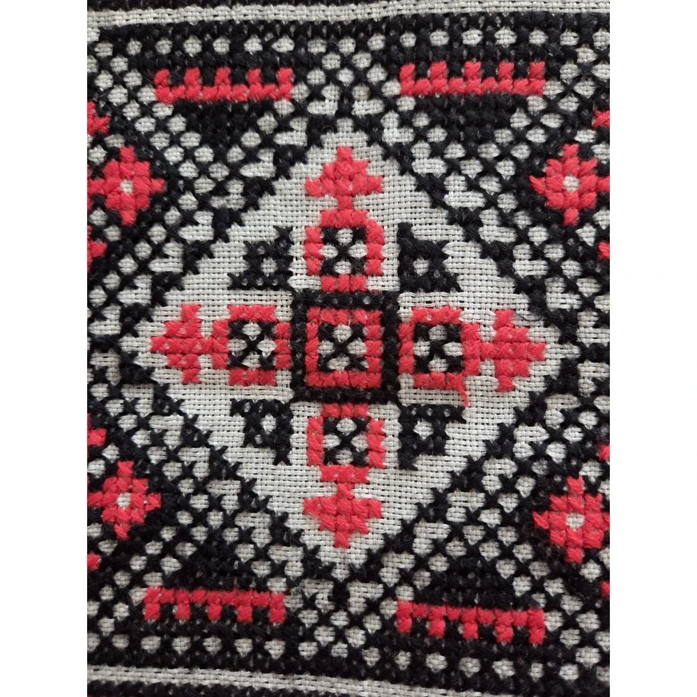 Vintage Ukrainian Rushnyk Embroidered Linen Towel, Red & Black Cross-Stitch Art